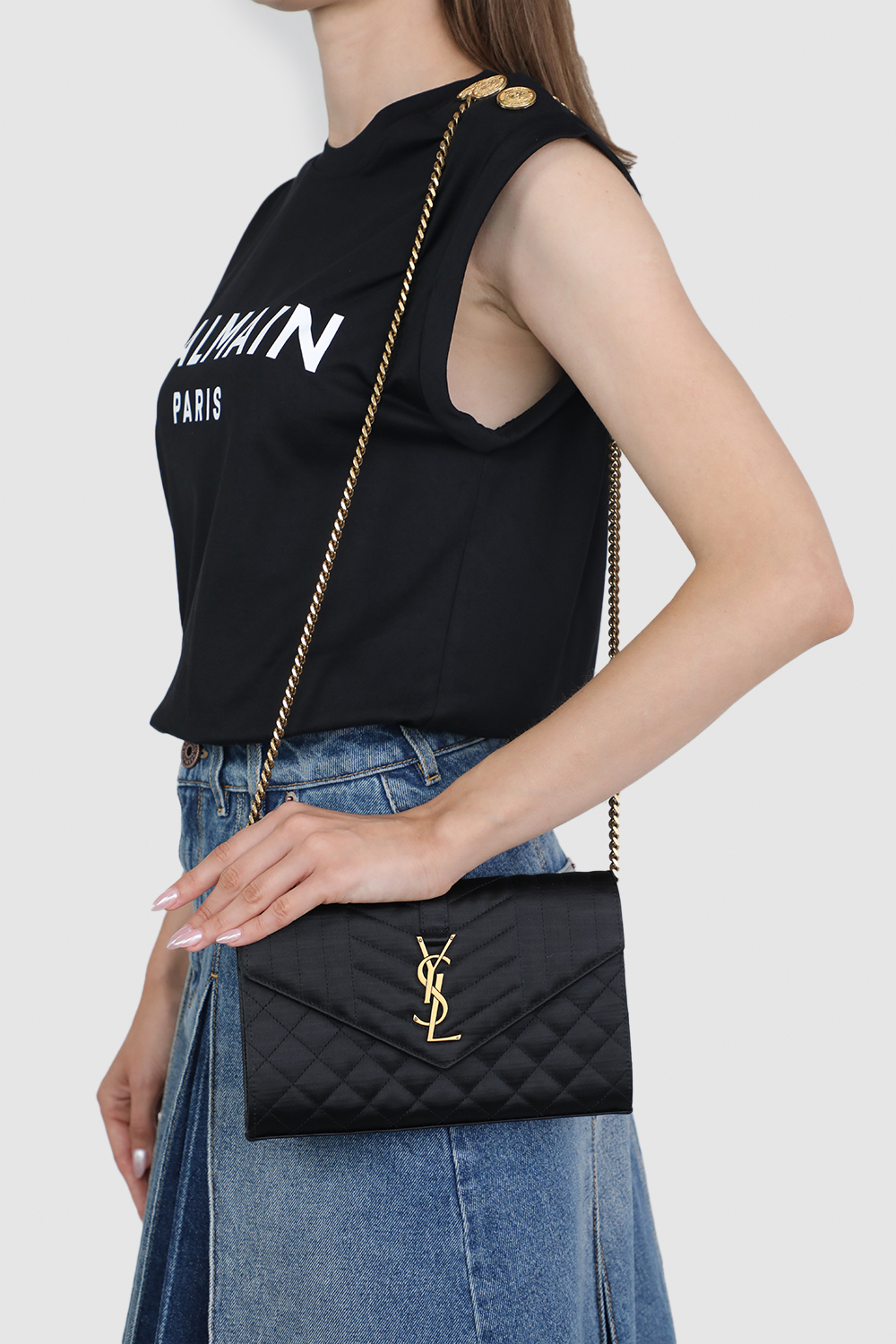 תמונת כל הלוק של תיק מעטפה